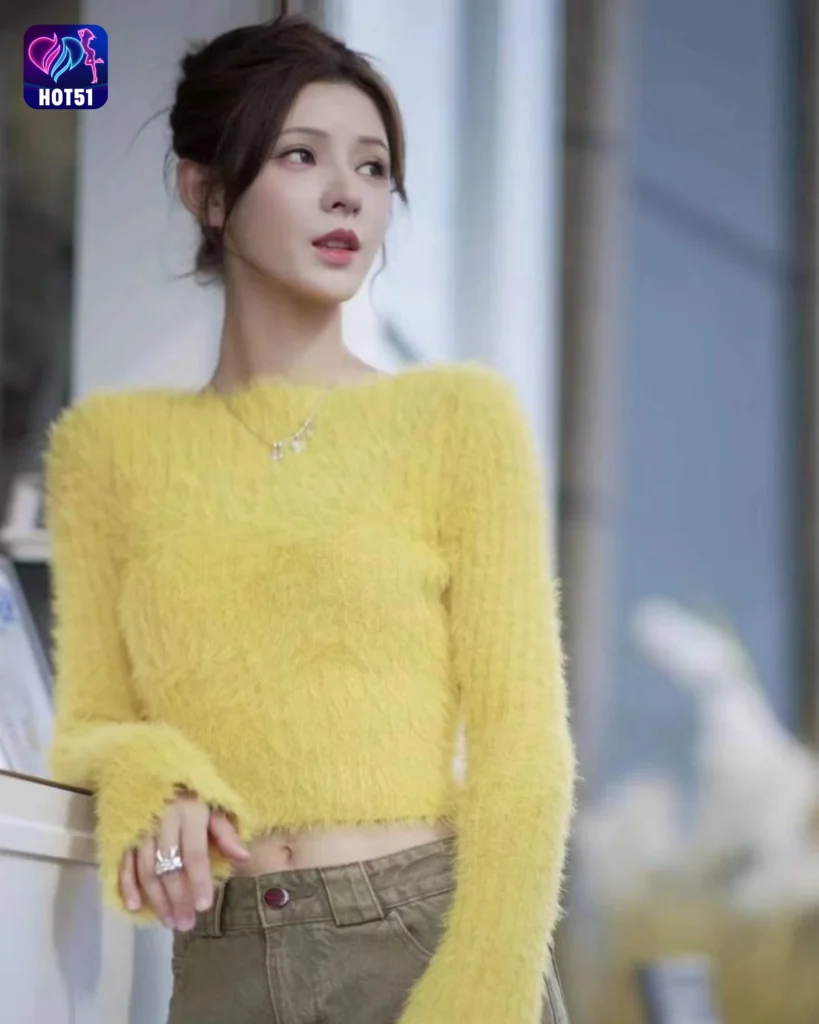  Stunning Zhang Yuxi Photos on HOT51 Platform
