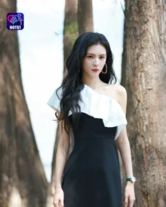 Read more about the article Beautiful Stunning Zhang Yuxi Photos on HOT51 Platform