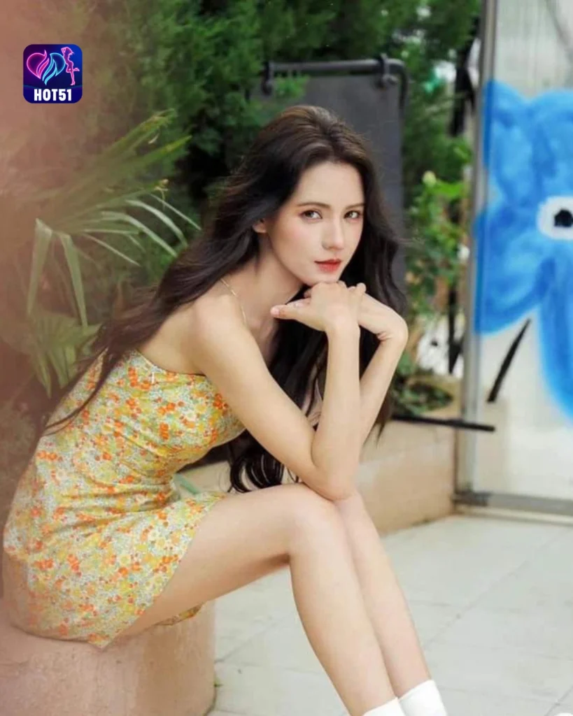  Stunning Zhang Yuxi Photos on HOT51 Platform