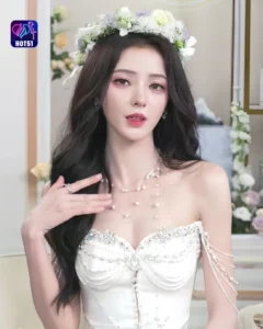 Read more about the article Beautiful Stunning Zhang Yuxi Photos on the HOT51 Platform