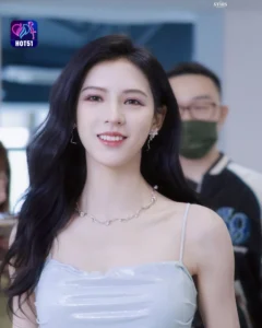 Read more about the article Beautiful Stunning Zhang Yuxi Photos on the HOT51 Platform