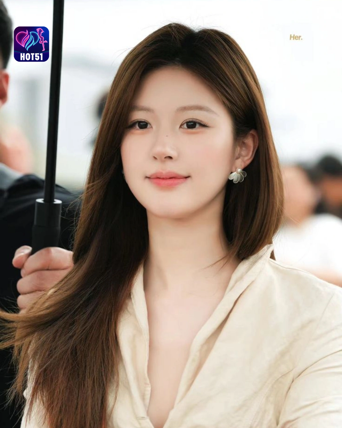You are currently viewing Beautiful Stunning Zhao Lusi Photos on HOT51 Platform