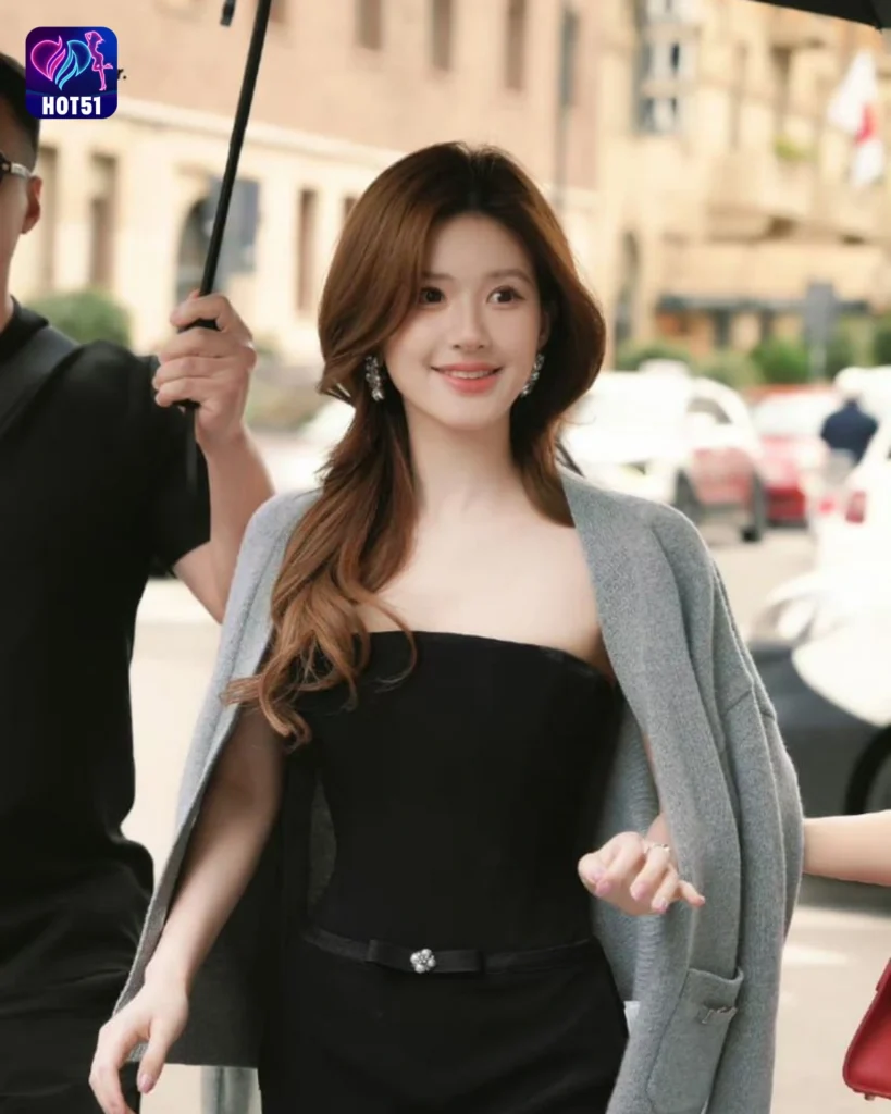 Stunning Zhao Lusi Photos on HOT51 Platform 