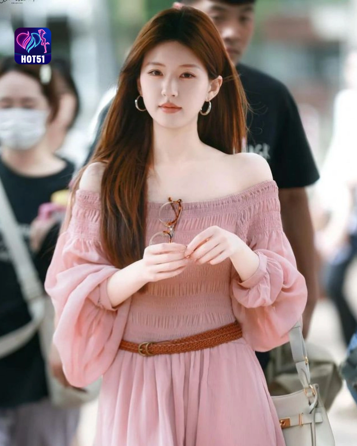 You are currently viewing Stunning Zhao Lusi Photos on HOT51 Platform