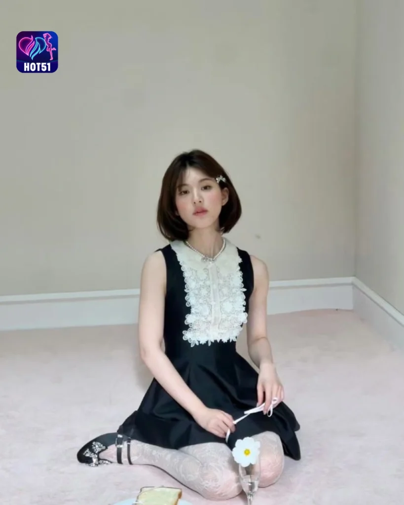 Stunning Zhao Lusi Photos on HOT51 Platform
