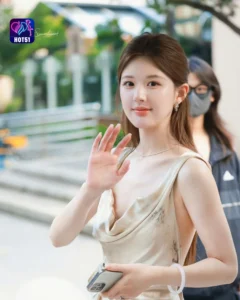 Read more about the article Beautiful Stunning Zhao Lusi Photos on HOT51 Platform