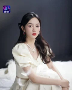 Read more about the article Beautiful Stunning Zhou Ye Photos on HOT51platform